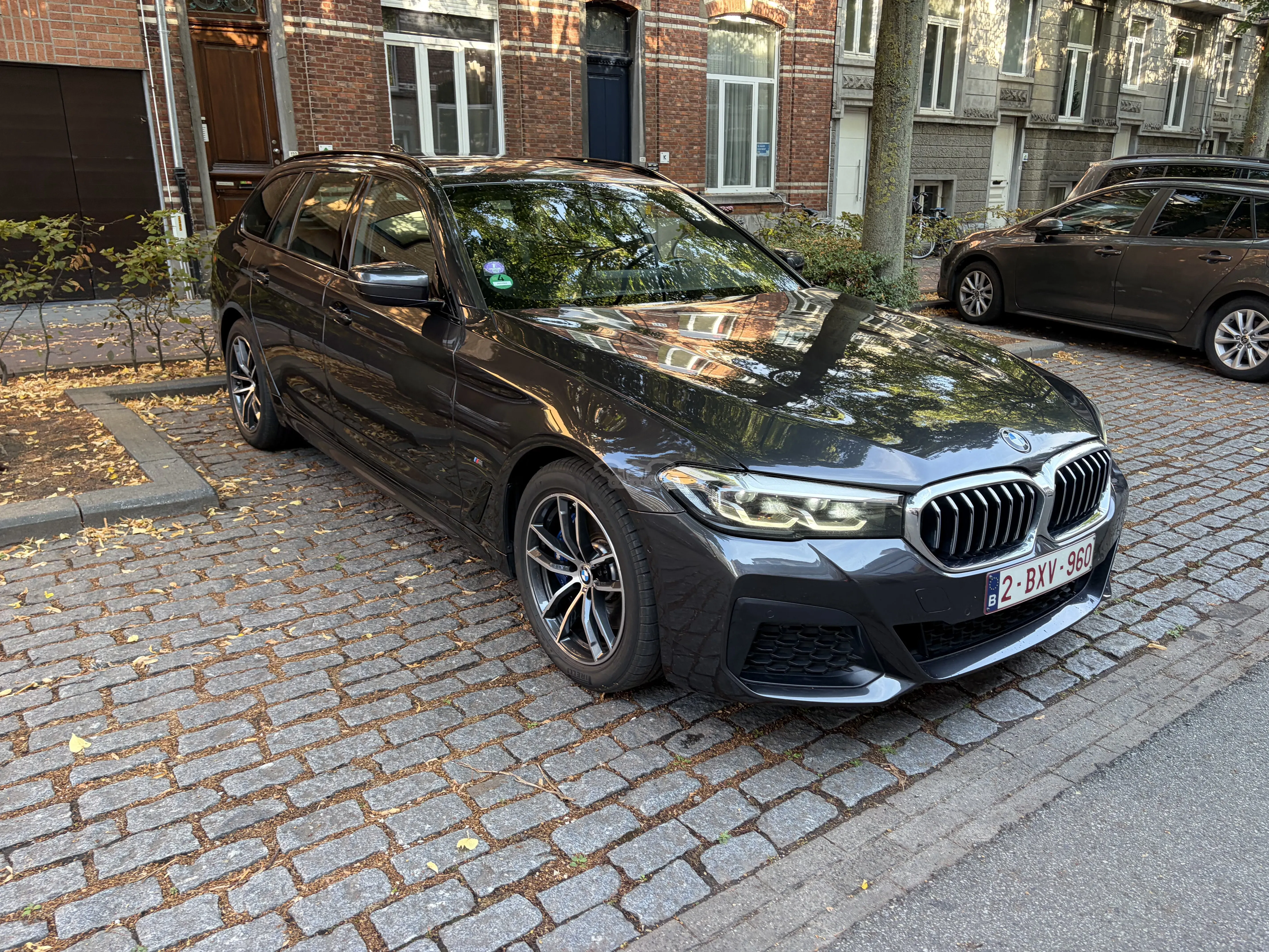 BMW 5 Series 530e 2021