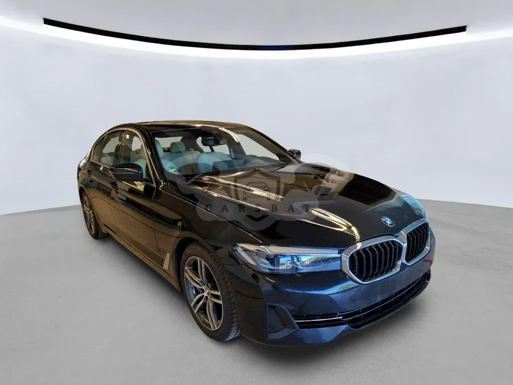 BMW 5 Series 540i 2022