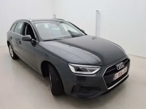 Audi A4 Avant 30 TDI Attraction 2022