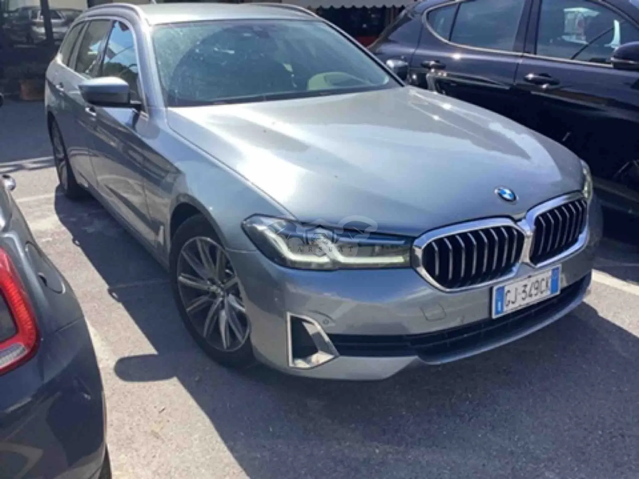 BMW 5 Series Touring 530d Luxury 2022