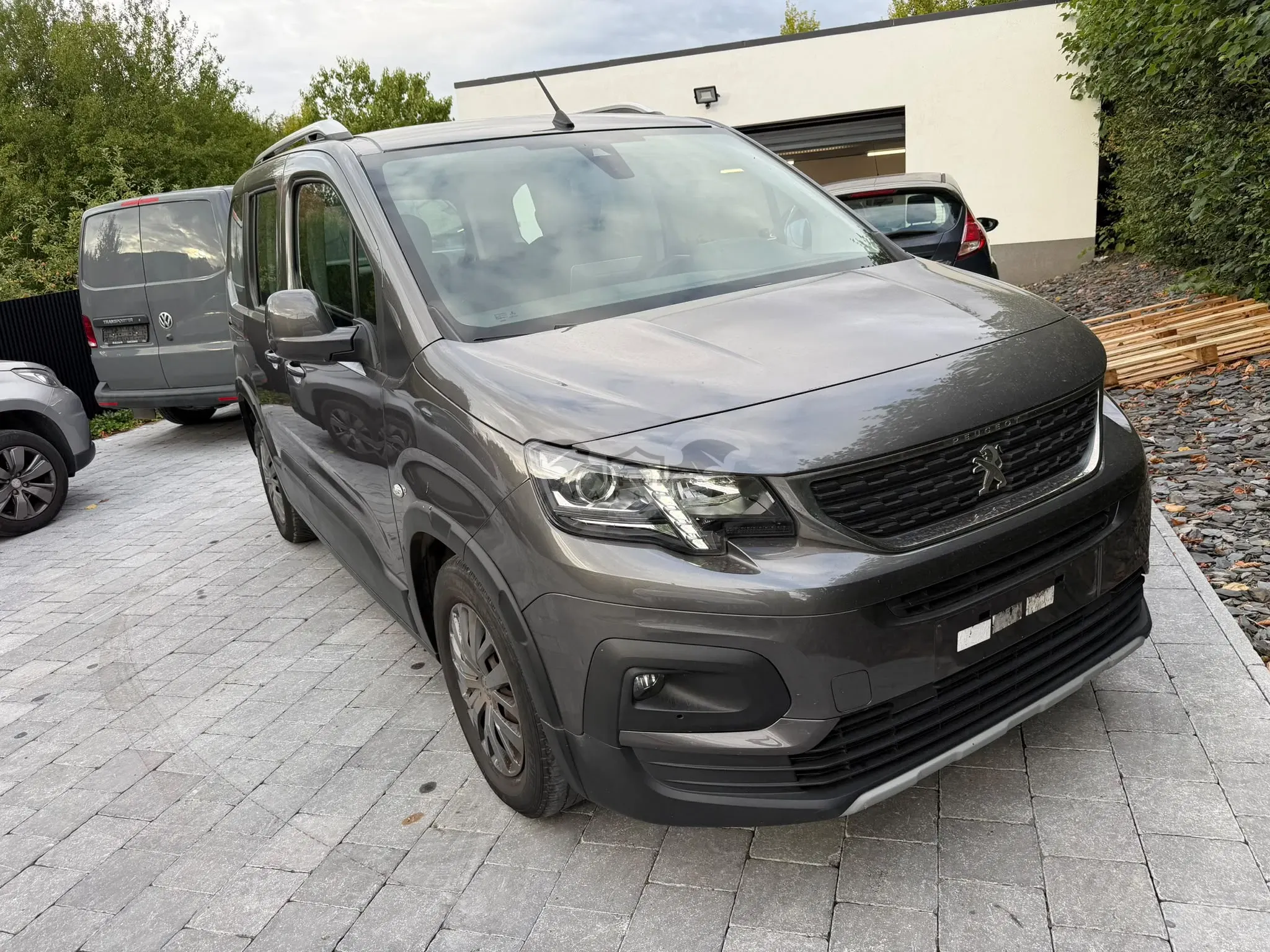 Peugeot Rifter 1.2i Allure 2021