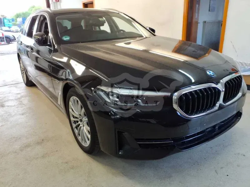BMW 5 Series Touring 530e 2022