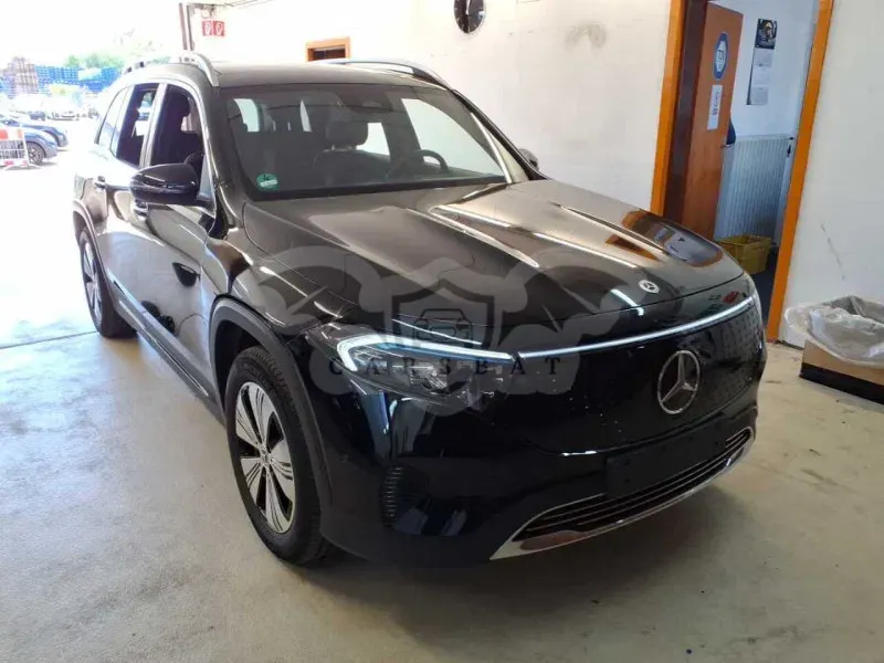 Mercedes-Benz EQB 250+ 2024