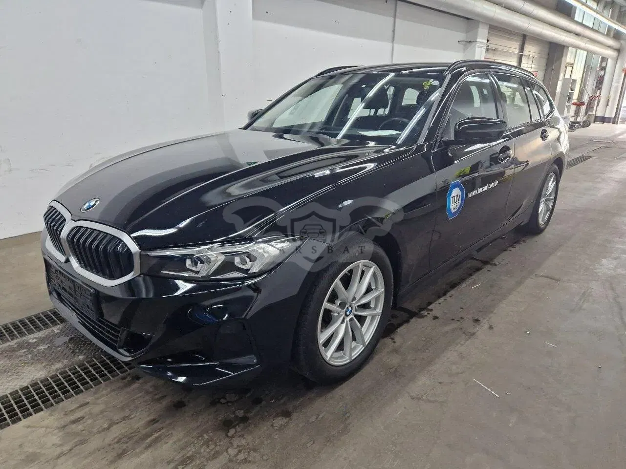 BMW 3 Series Touring 318d 2023