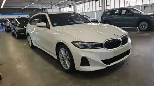 BMW 3 Series Touring 318d 2023
