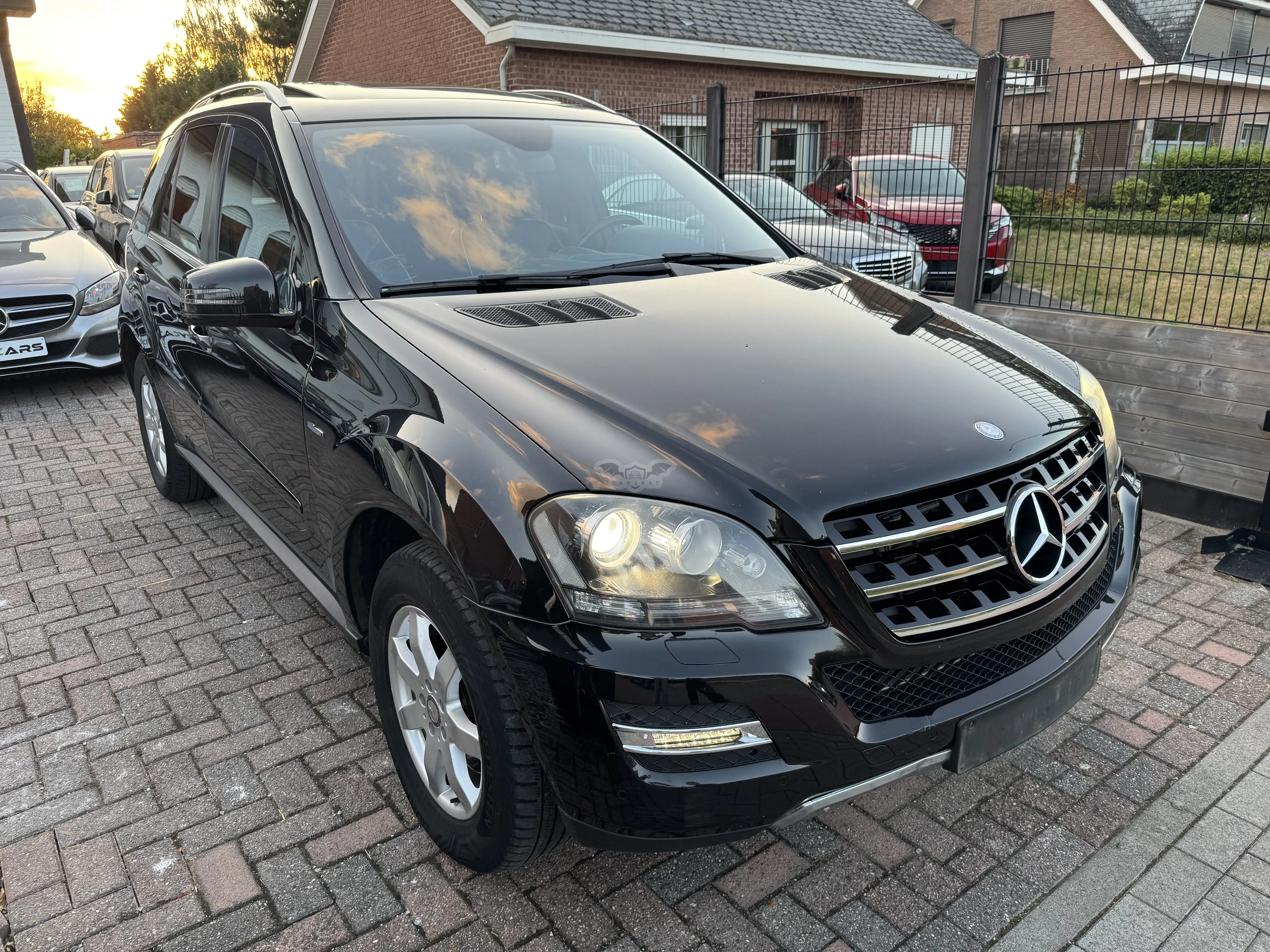 Mercedes-Benz ML 300 CDI Grand Edition 2011