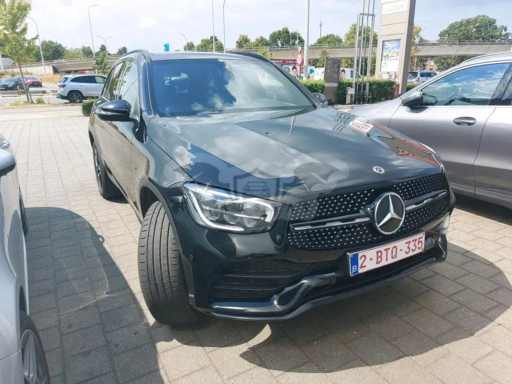 Mercedes-Benz GLC 300de Business 2022