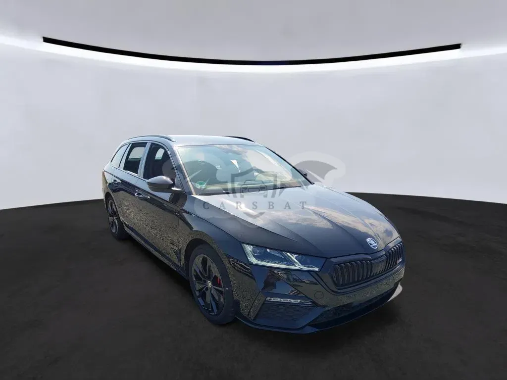Skoda Octavia Combi 2.0 TSI 2024