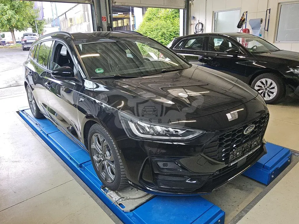 Ford Focus 1.0 EcoBoost ST Line 2024