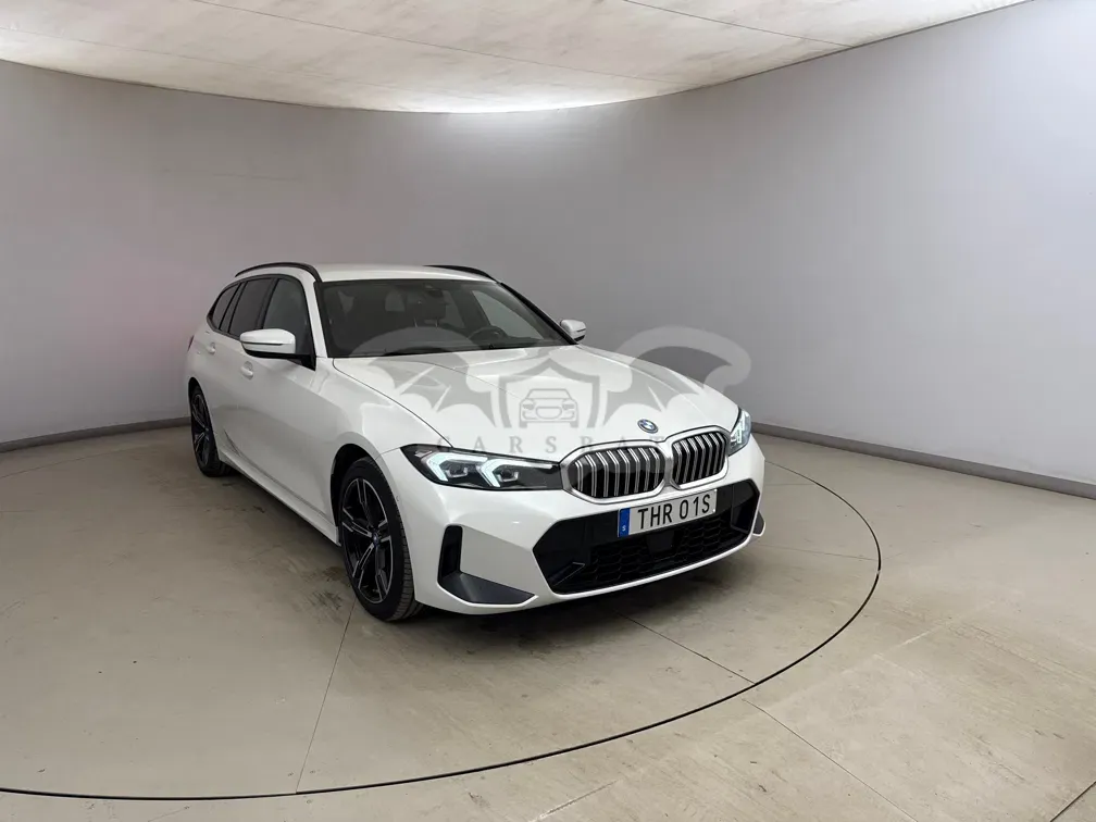 BMW 3 Series Touring 330e M Sport 2023