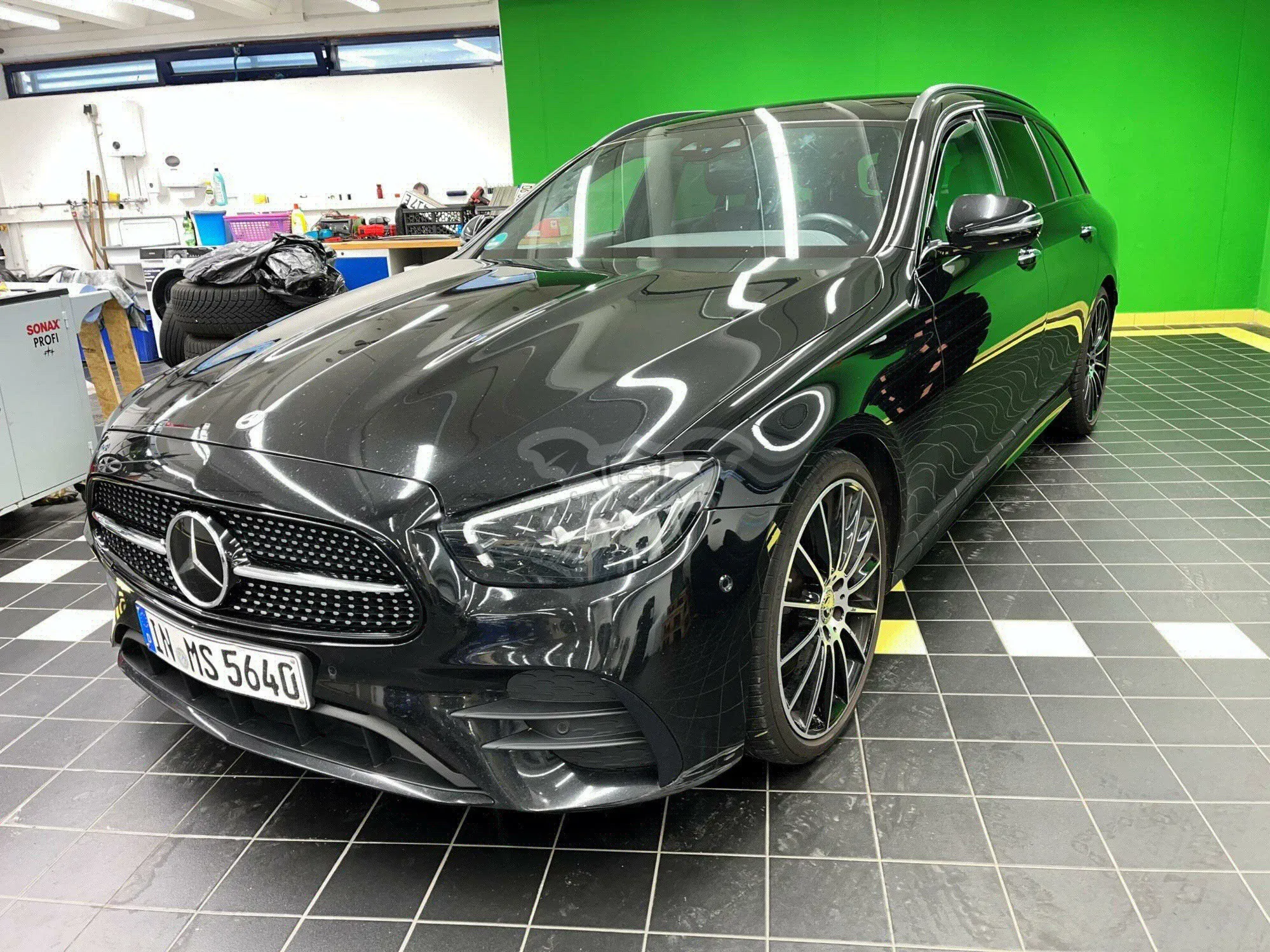 Mercedes-Benz E Break 220 AMG Line 2023