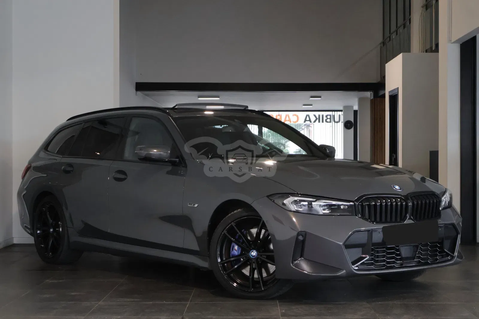 BMW 3 Series Touring 330e M Sport 2023