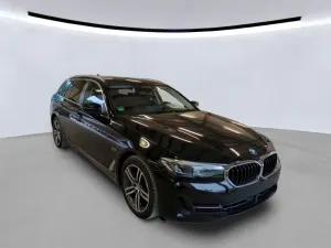BMW 5 Series Touring 530e 2022