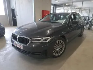 BMW 5 Series Touring 530e Business 2023