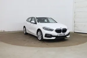 BMW 1 Series 118i SE 2024
