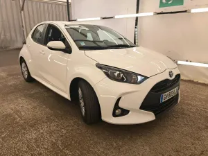 Toyota Yaris Dynamic Business 2022