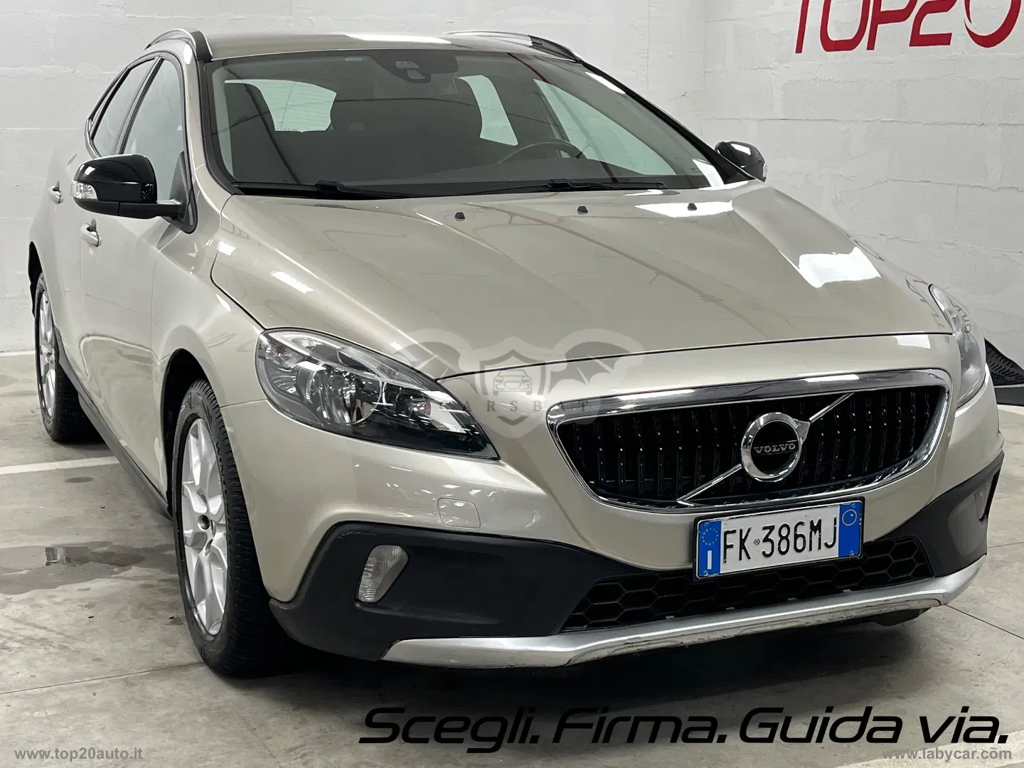 Volvo V40 Cross Country D2 Business 2017