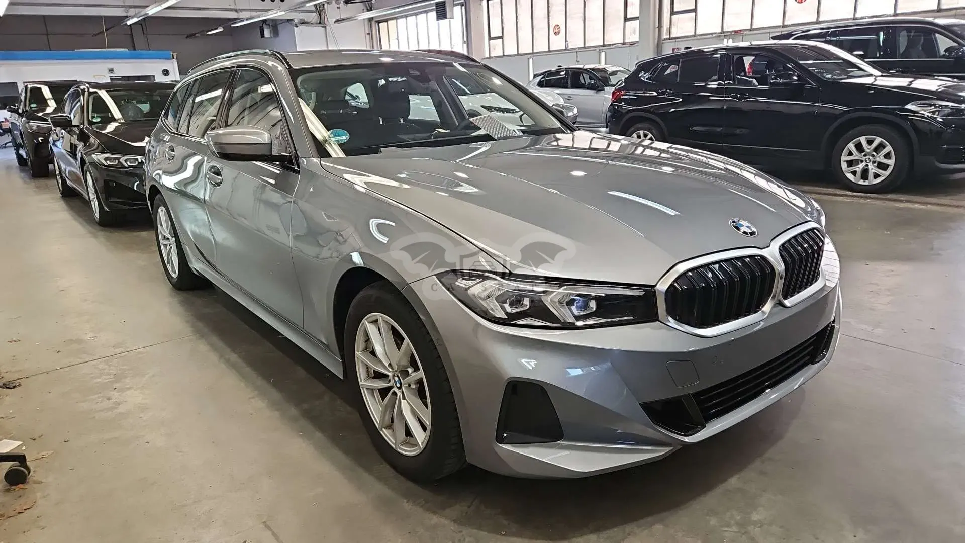 BMW 3 Series Touring 320d 2024
