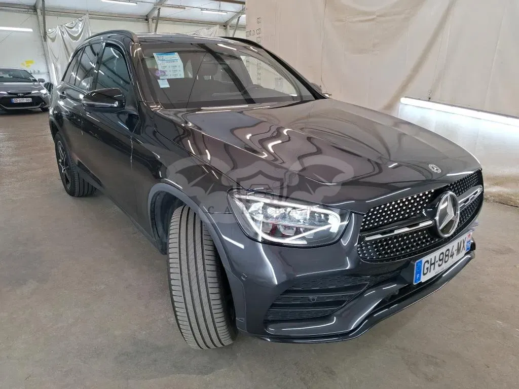 Mercedes-Benz GLC 300e AMG Line 2022