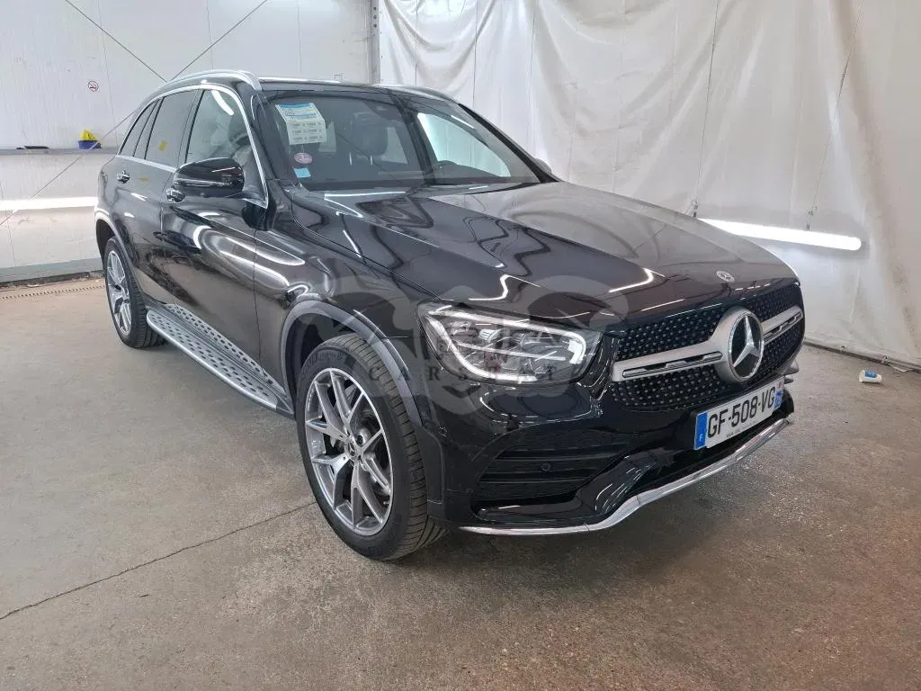 Mercedes-Benz GLC 300de AMG Line 2022