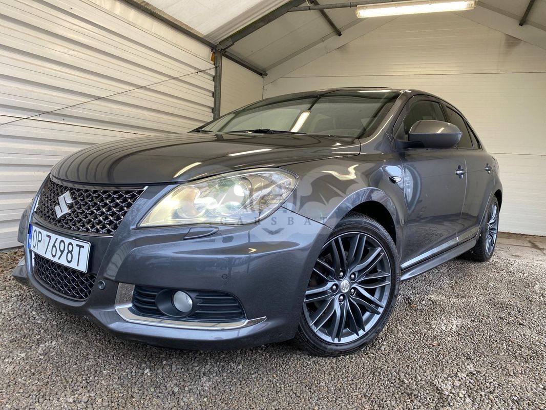 Suzuki Kizashi 2.4 Sport 4WD CVT 2012