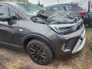 Opel Crossland 1.2 Business Elegance 2022