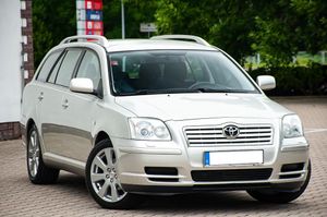 Toyota Avensis II (2003-2009) 1.8 VVT-i Combi 2003