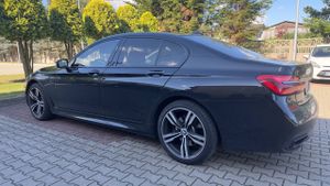 BMW 7 Series G11/12 (2015-2022) 740d xDrive 2017