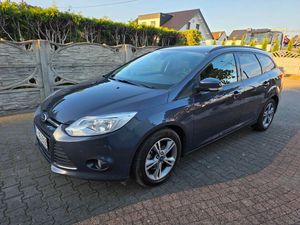 Ford Focus Mk3 (2010-2018) 1.0 EcoBoost Ambiente 2013
