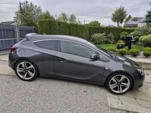 Opel Astra J (2009-2019) 1.4 T Sport 2011