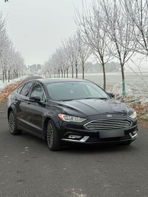 Ford Fusion ver-2-0-ecoboost-titanium 2018