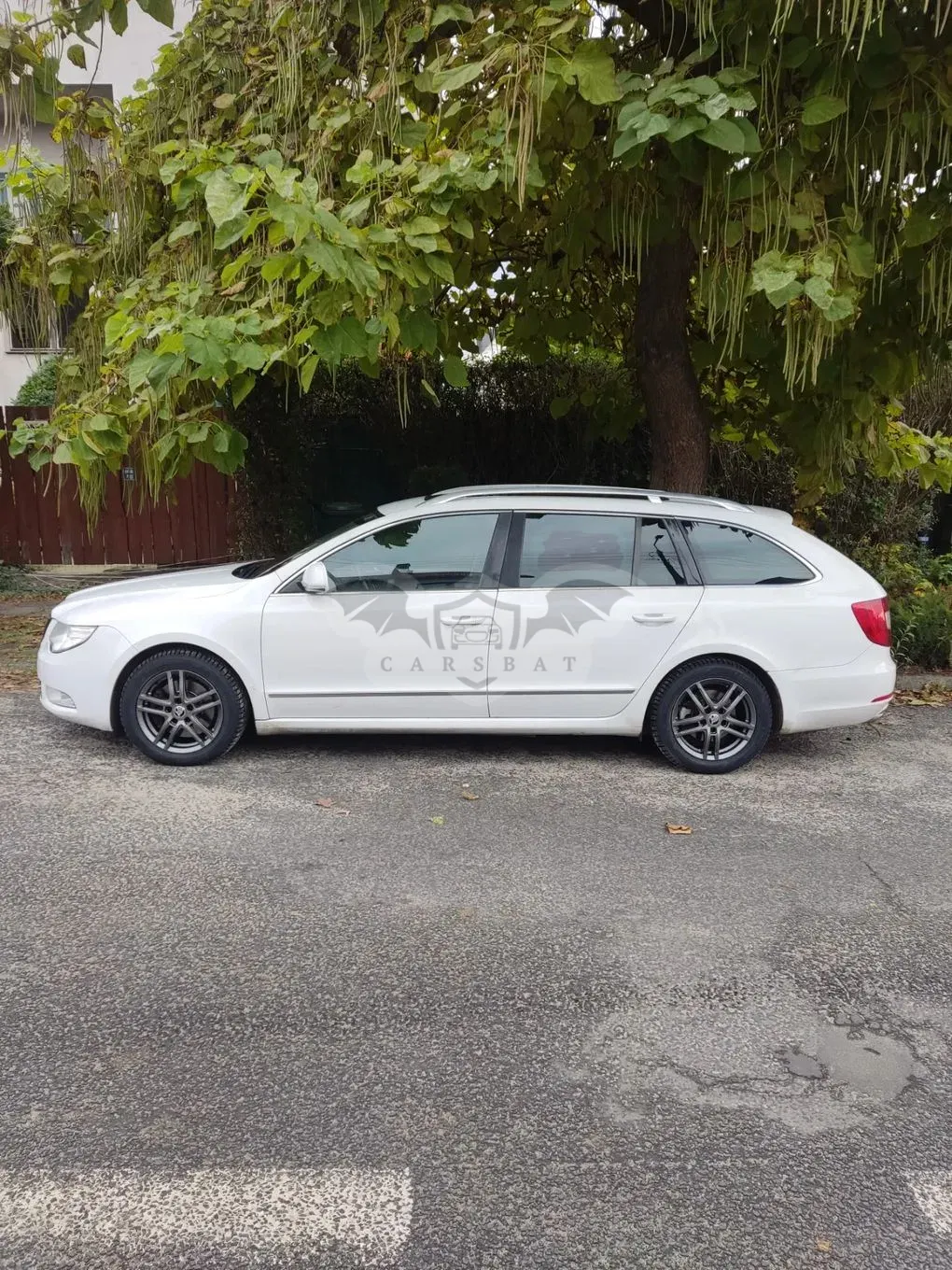 Skoda Superb II 2.0 TDI DSG Ambition 2012