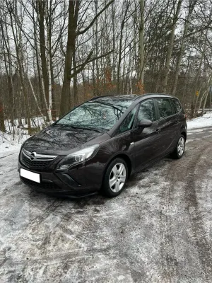 Opel Zafira C 2012
