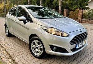 Ford Fiesta Mk7 (2008-) 1.0 EcoBoost Champions Edition 2013