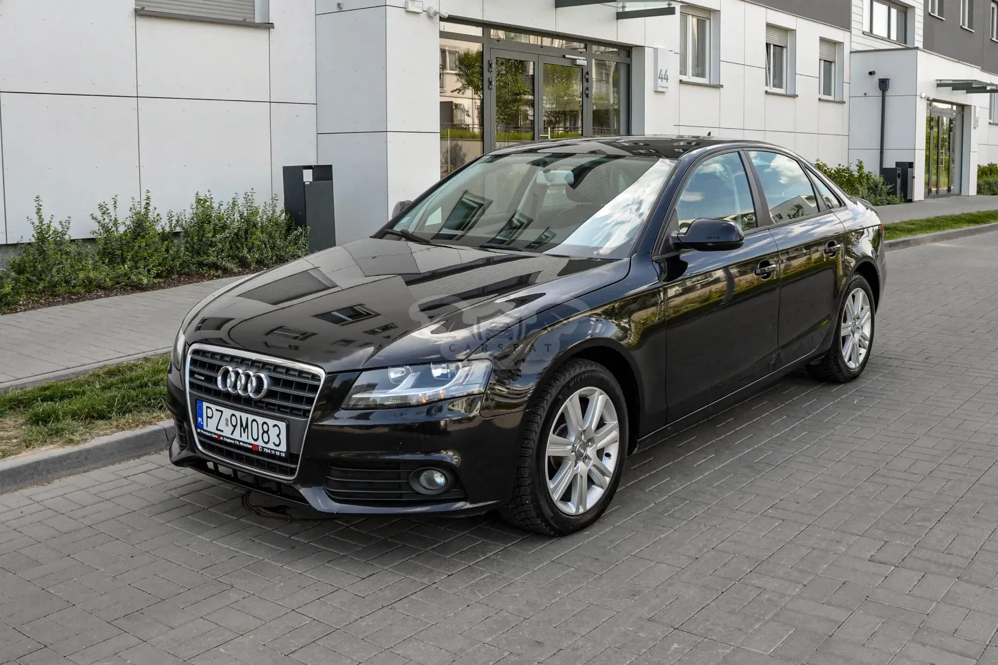 Audi A4 B8 2.0 TFSI quattro S tronic Ambition 2011