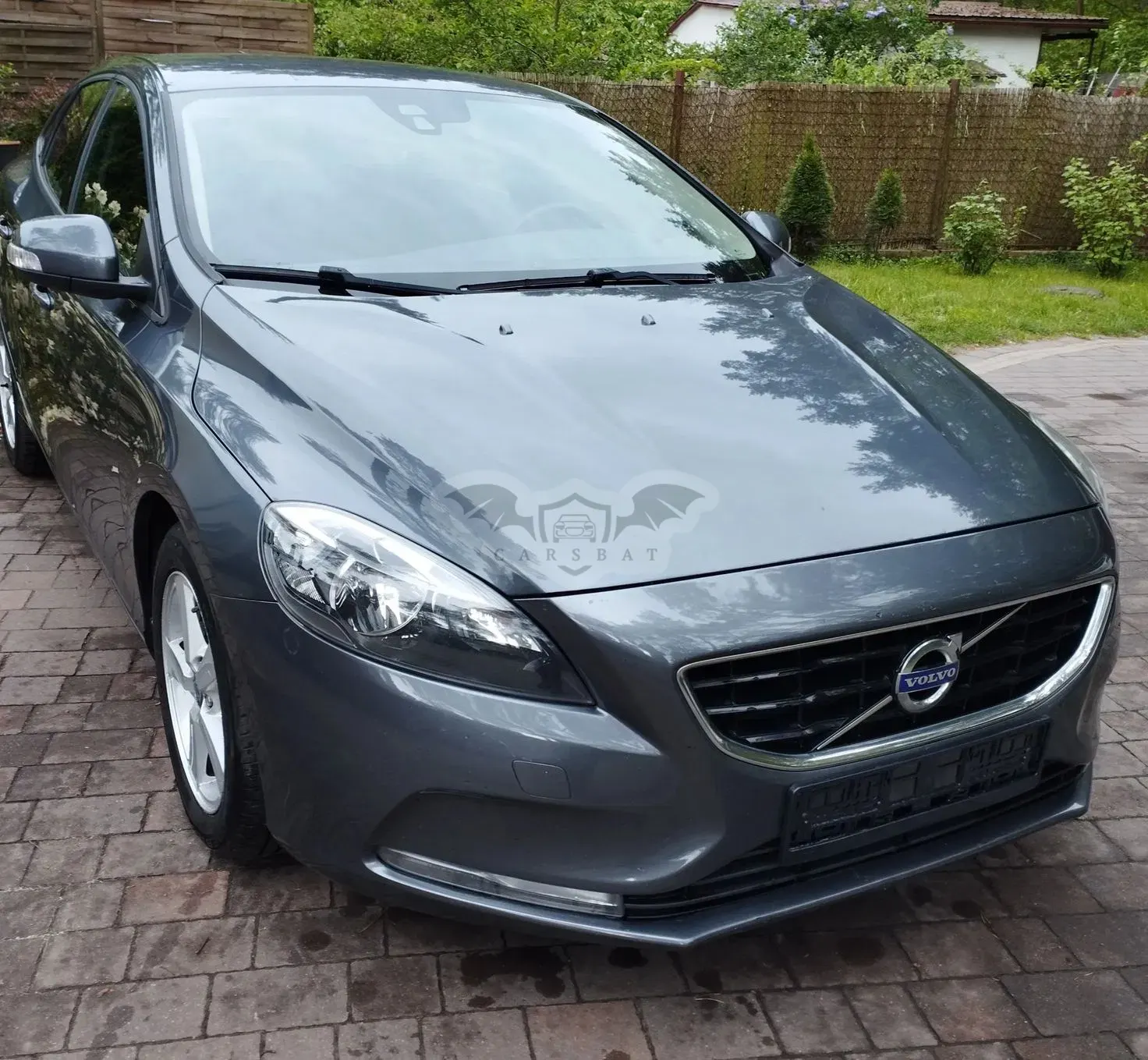 Volvo V40 II D2 2012