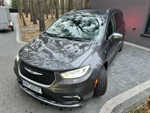 Chrysler Pacifica 2023