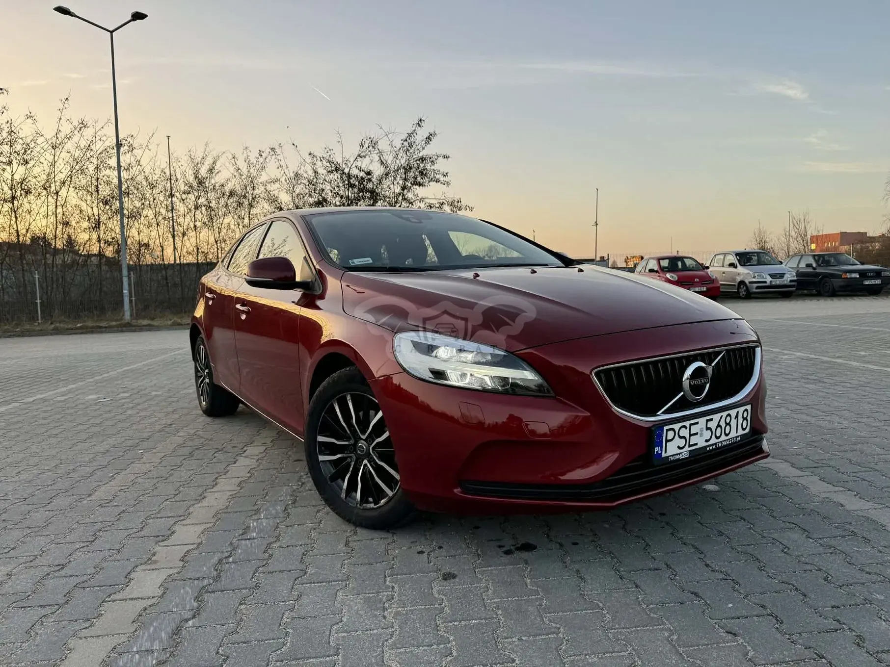 Volvo V40 II D2 2017