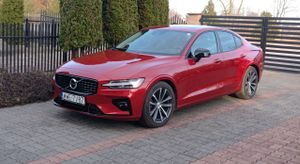 Volvo S60 III (2018-) B5 B Geartronic RDesign 2022
