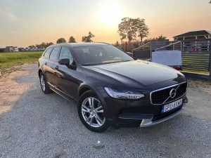 Volvo V90 D4 AWD Geartronic Momentum 2017