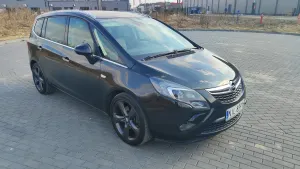 Opel Zafira C 2011