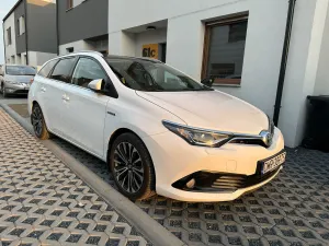 Toyota Auris II 2015