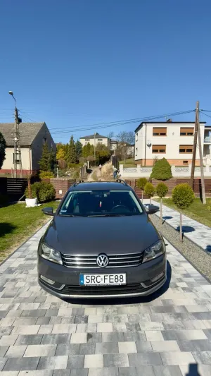 Volkswagen Passat B7 2.0 Blue TDI DSG SCR Comfortline 2011