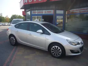 Opel Astra J 1.4 T Enjoy 2017