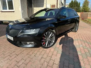 Skoda Superb III 2.0 TSI 4x4 Sportline DSG 2017