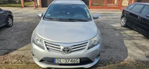 Toyota Avensis III 2.0 D-4D Sol 2012