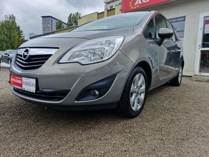 Opel Meriva II (2010-) 1.4 Color Edition 2011