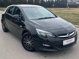 Opel Astra J (2009-2019) 1.4 Turbo Innovation 2013