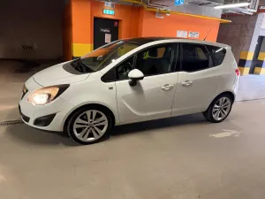 Opel Meriva II (2010-) 1.4 Edition 2011