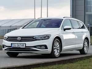 Volkswagen Passat B8 (2014-2023) 1.5 TSI EVO Elegance 2022